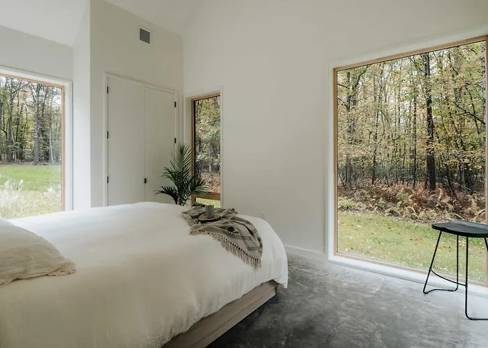 Break House - Secluded & Private With Sauna Hot Tub & Fire Pit