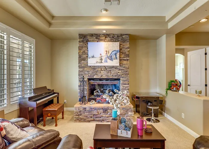 Pool, Hot Tub, Toys! Family Home, 4 Mi To Luke Afb