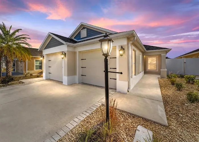 Walk To Brownwood, Spacious 3Br, Golfcart, Bbq