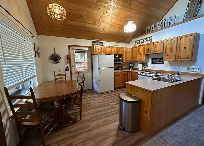 Family Ski Cabin In Packwood