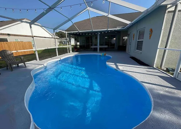 Spacious Home W Heated Pool Smarttvs Pool Table
