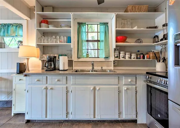 Romantic Couples Cottage For Relaxing Getaways On The Outskirts Of Hot Springs, Arkansas