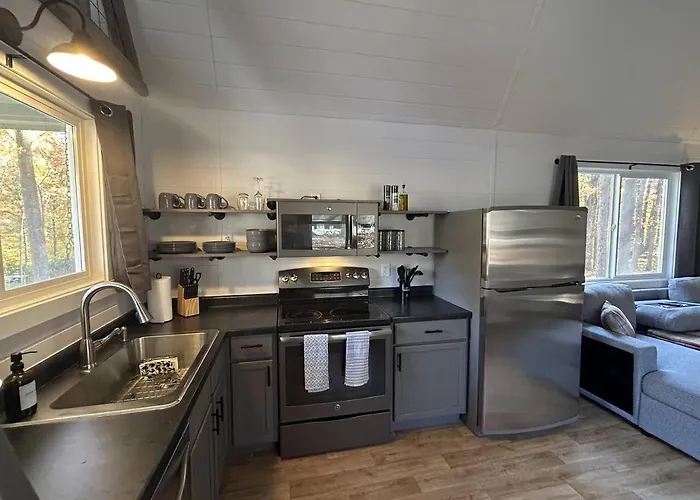 Cozy Lofted Cabin #1 At Cataract Lake Getaway