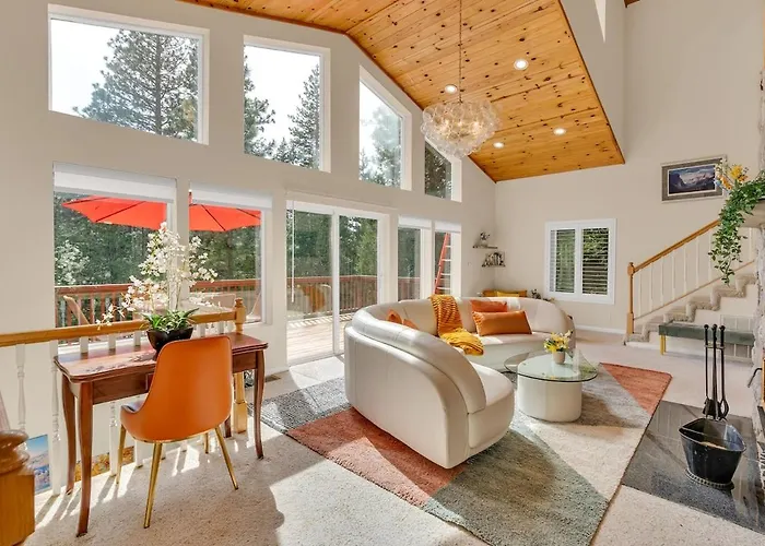 Sunny Cabin With Hot Tub Inside Yosemite National Park