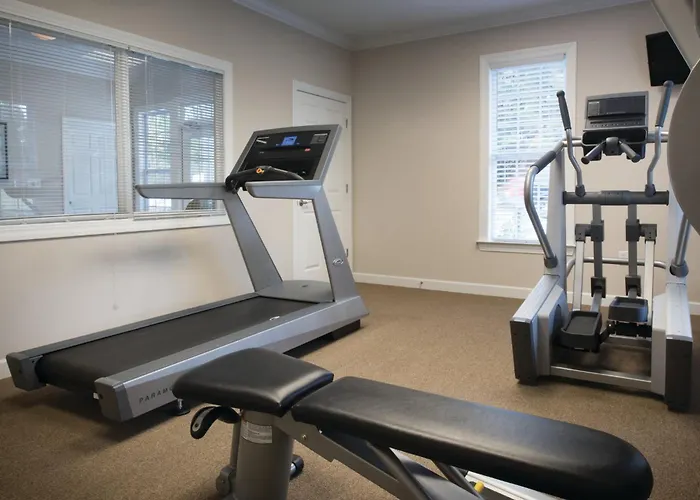 Wyndham Lake Marion Ten 10Br Apartments