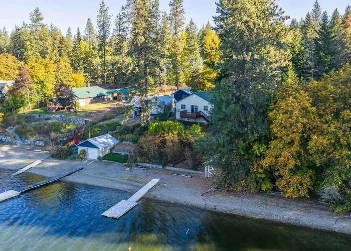Lakefront Cabin With Private Beach And Dock