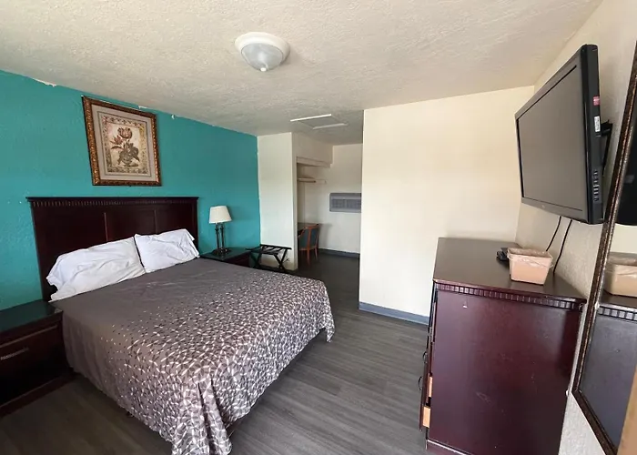 Encore Motel