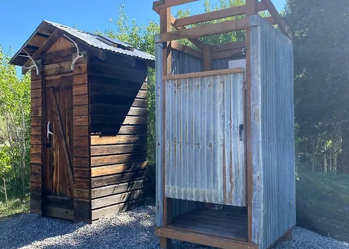 Trapper'S Cabin On Firetower Ranch In Ennis, Mt
