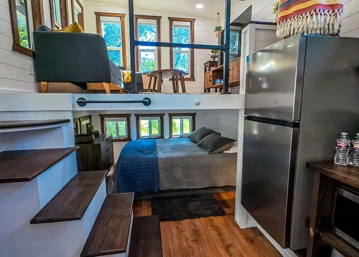 Cozy Modern Tiny Home With Panoramic Light & Starry Skies Near Palomar Observatory, Pauma Valley, California