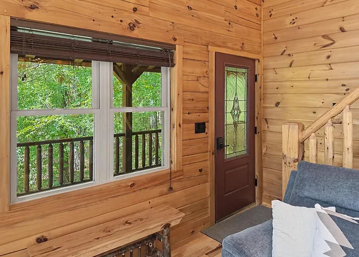Cedar Ridge Cabin - Hot Tub Fire Pit And Trail Access