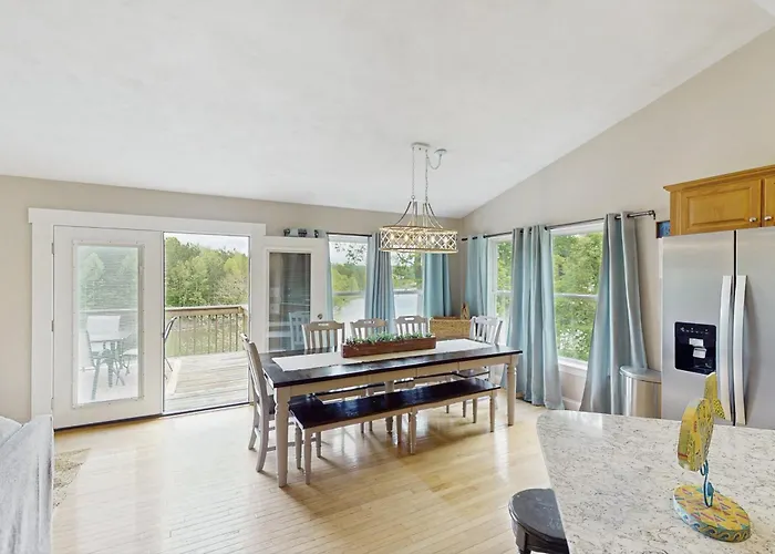 Wet Feet Retreat - Beautiful Lake House With Incredible Views And Dock