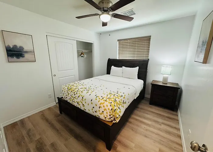 Prime Location Near Hospital & Restaurants