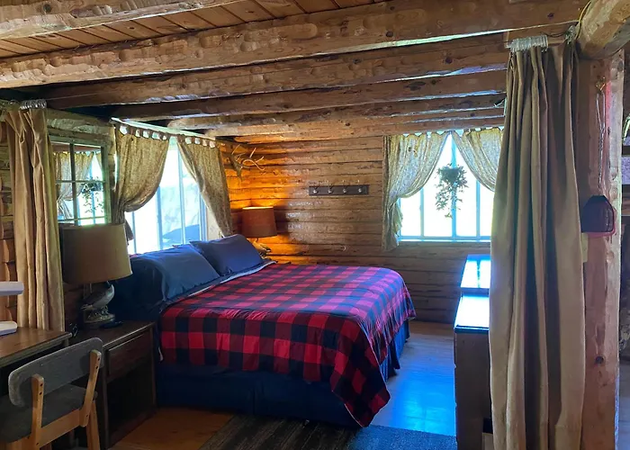 Emerson Cozy Cabin