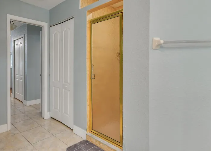 11 Mi To Port Charlotte Beach! Suburban Sanctuary