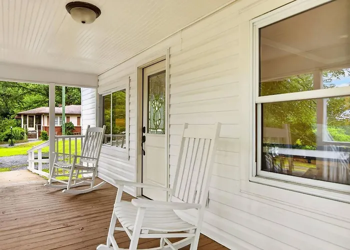 Renovated 3Br Near Lake Keowee & Clemson