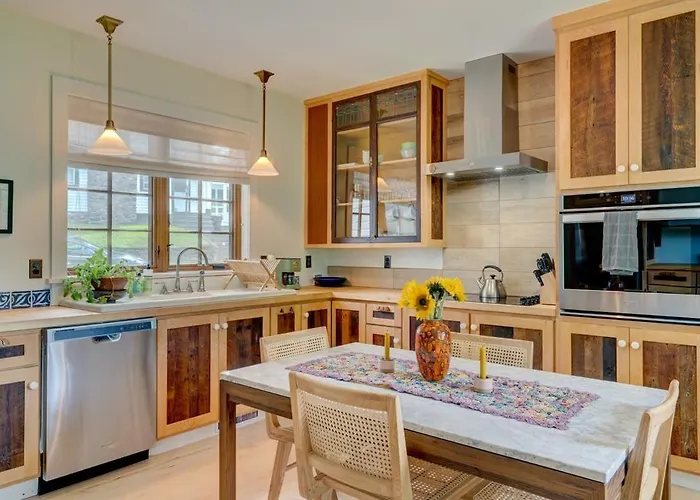 Grove House - Sunny And Stylish In Narrowsburg