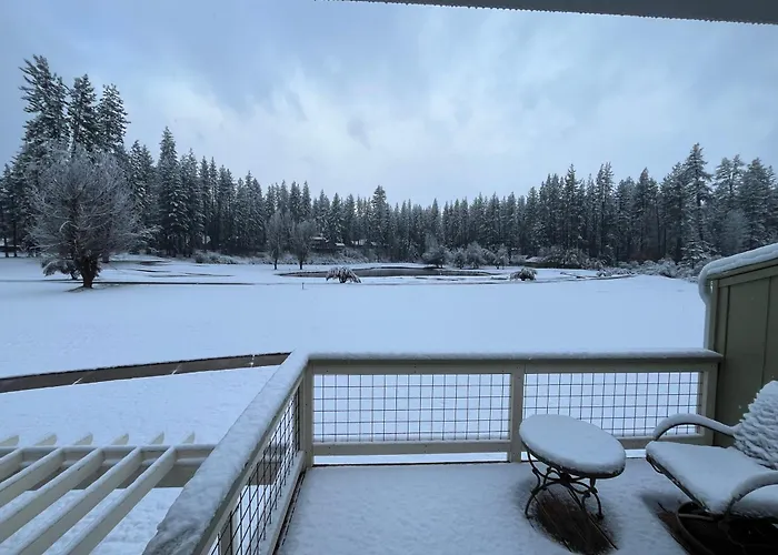 Graeagle Luxury: End-Unit With Spectacular Views