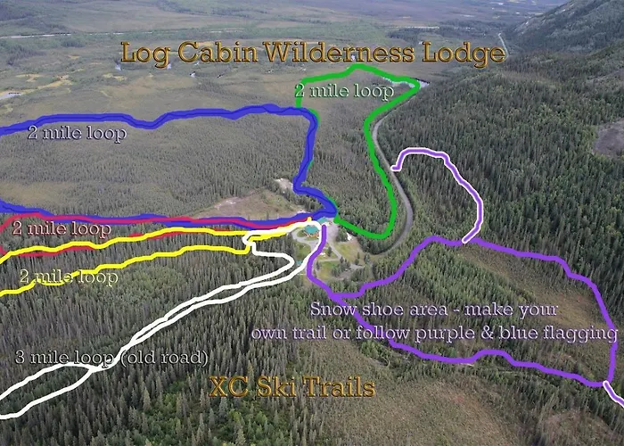 Scenic Luxury Lodge With 360° Mountain Views & Creekside Sauna Near Log Cabin Creek, Tok Alaska