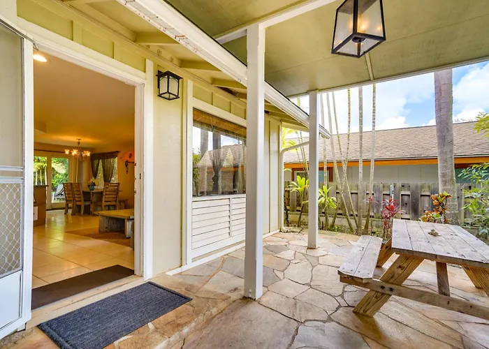 Walk To Sunset Beach! Extended Escape W/ Patio