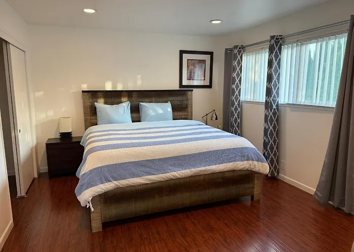 Beautiful And Convenient Three Bedroom Two And Half Baths Home
