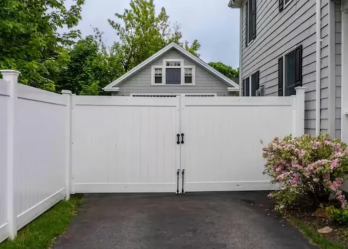 Sunny House, By The Beach, Minutes From Portland