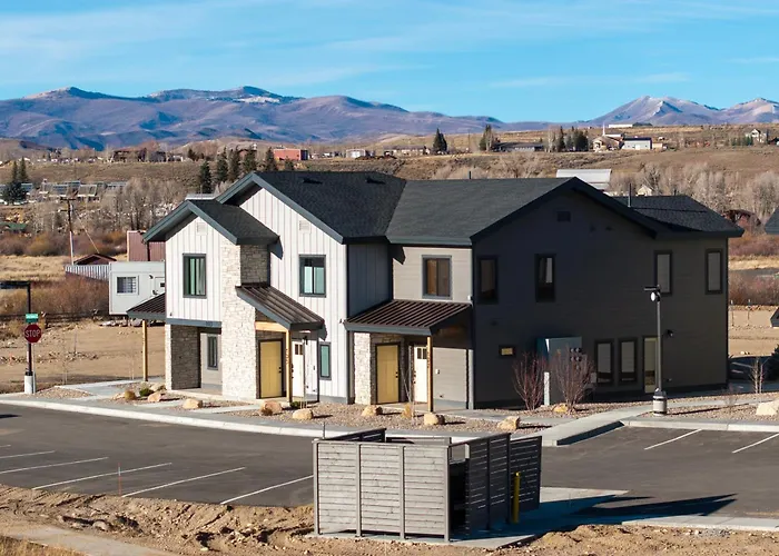 103 Granby Meadow Dr