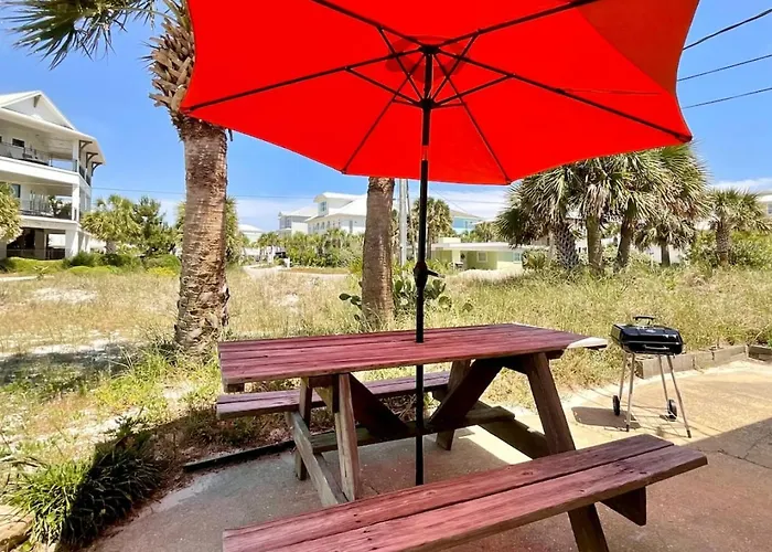 Pensacola Beach Cottage