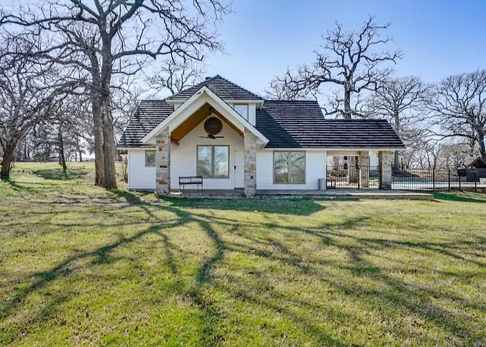 Post Oak Estate - Pool Barn 2 Guest Homes 16 Ac