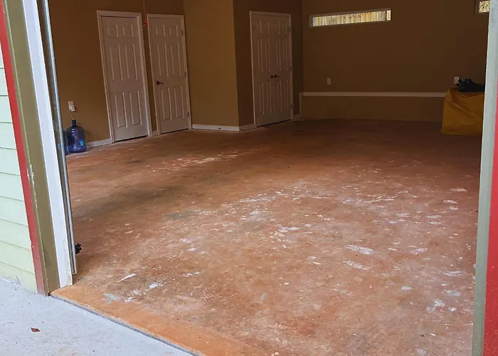 Cozy Pet Friendly Decatur Guesthouse 2 Full Bath With 2 Car Garage