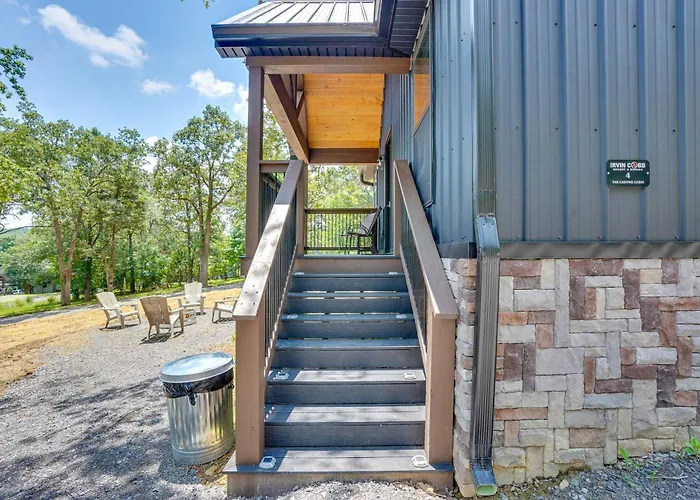 Family & Pet Friendly! Murray Cabin W/ Lake Access