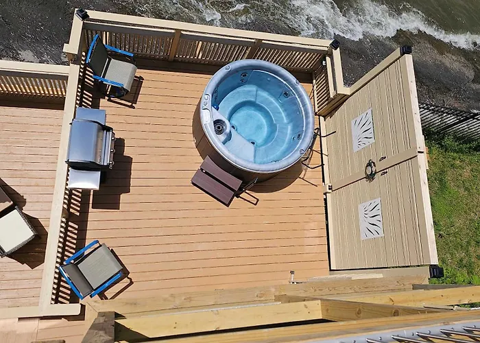 Tramonto Paradise On The Lake Hot Tub Pet Friendly