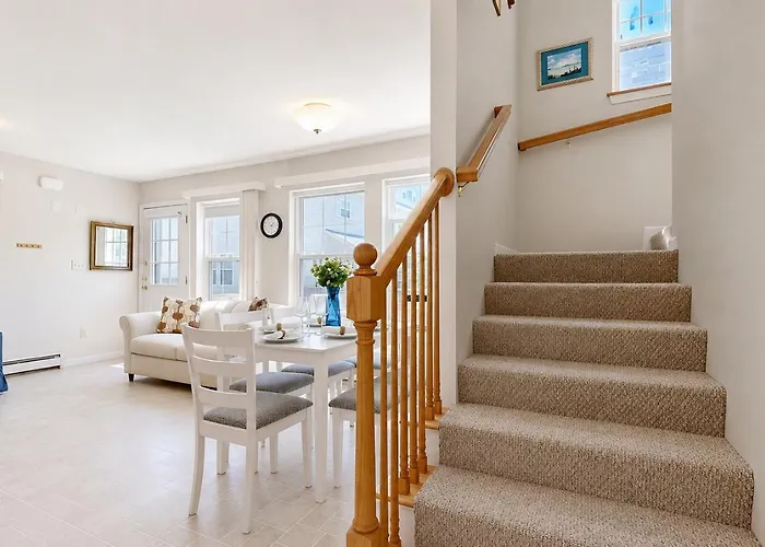 Cottage By The Sea #4 By Bayley Vacation Rentals