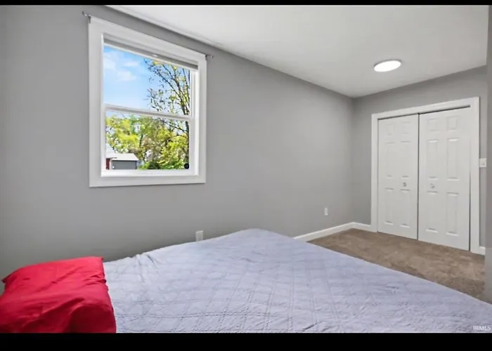Redbird Landing, Cozy Lake Escape