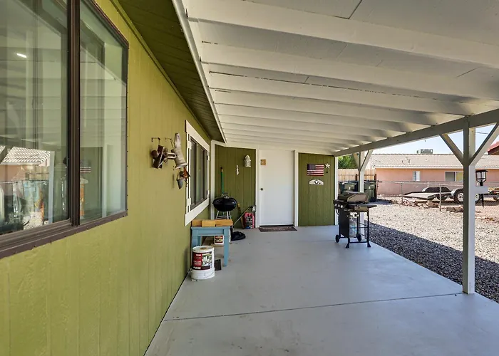 2 Mi To Colorado River! Family Home W/ Fenced Yard