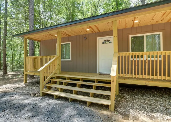 Pet-Friendly Cabot Country Escape