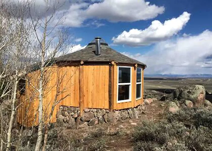 Small Cabin In Colorado For A Weekend Getaway From Denver