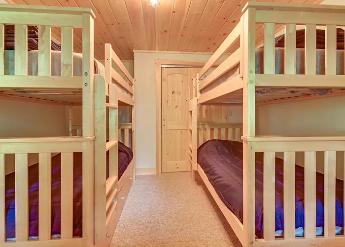 Woodsy + Secluded! Intervale Haven W/ Deck & Patio