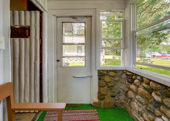 Pet-Friendly Bass Lake Cabin: Beach & Boat Dock