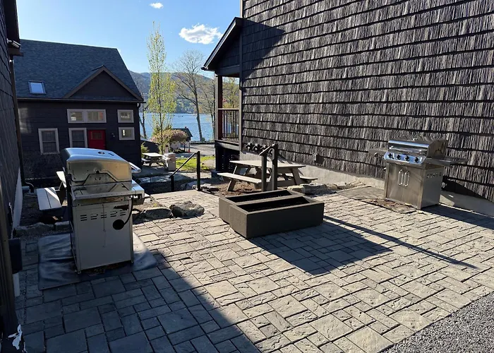 Deluxe Lodge Lakefront On Lake George #4