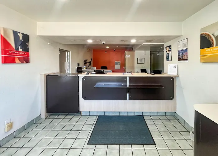 Studio 6 Suites Yreka Ca