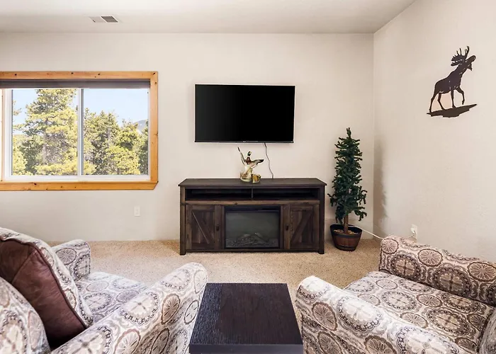 Private Mountain Retreat W Hot Tub Games &Views