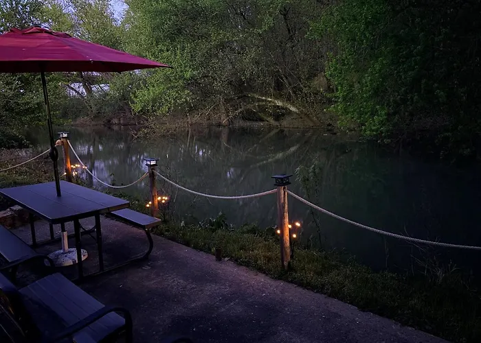 Riverbend Suite - Potter'S Mill