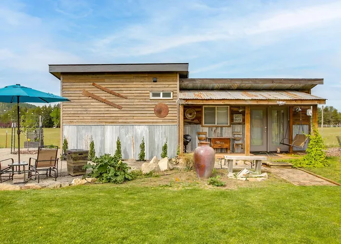 6 Mi To Lake Pend Oreille! Cozy Cabins W/ Views