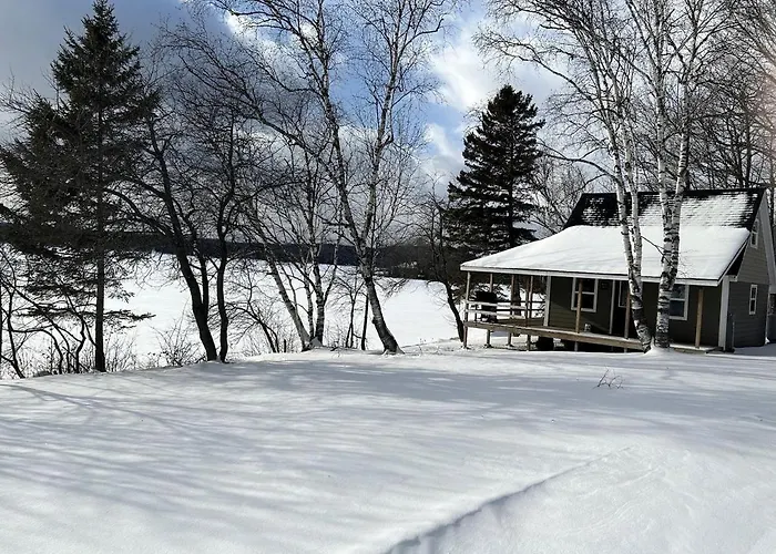 Impressive Cabin With Nice Sights In Portage Lake, Maine