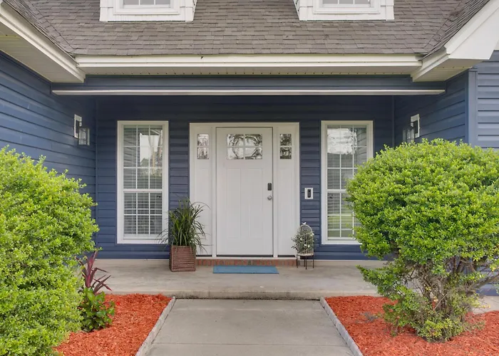 Peaceful Lake Escape W/ Dock In Coffee County
