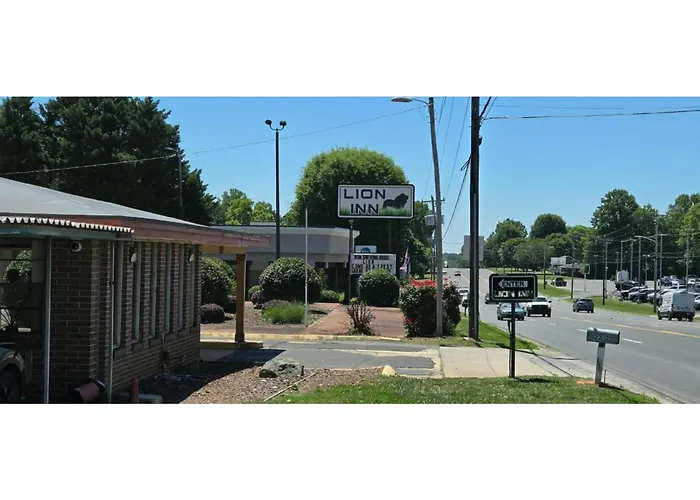 Lion Inn Albemarle By Hotel O Near Us 52
