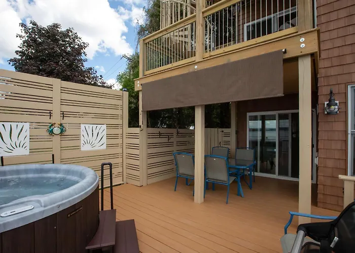 Tramonto Paradise On The Lake Hot Tub Pet Friendly