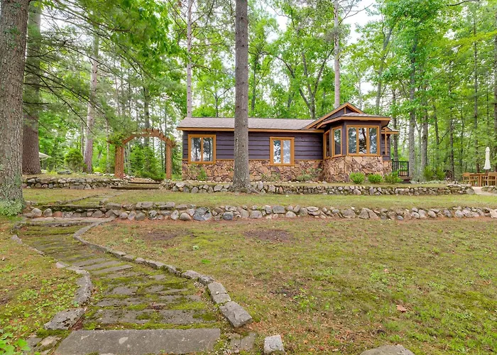 Waterfront Tee Lake Cabin: Dock, Fire Pit + More!
