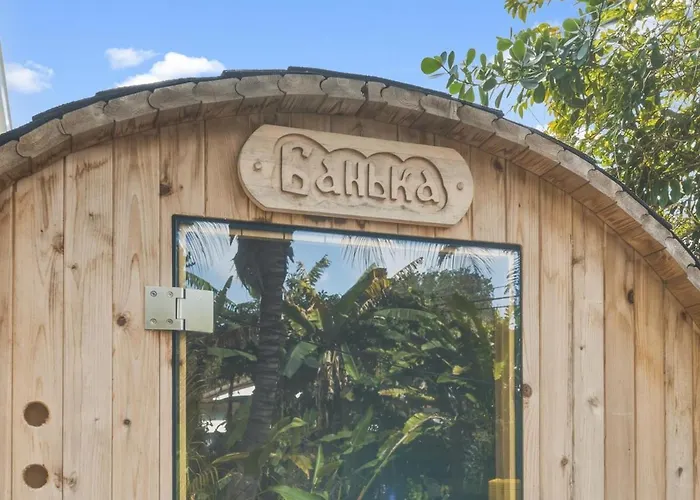 Step Into Your Own Coconut Tree Paradise - 3 Bed House With Sauna
