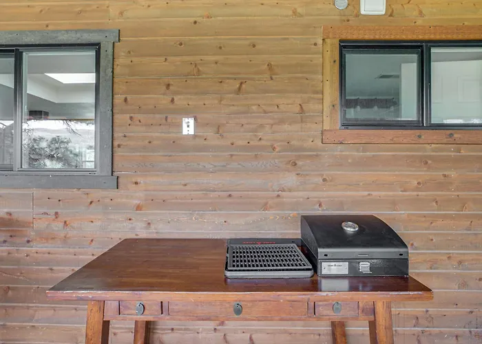 On-Site Creek + Views: Grand Mesa Getaway!